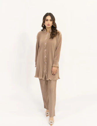 Hassal Spring Summer 24 - Serap Blush Contrast Pleated Suit