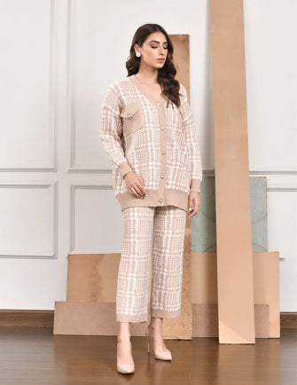 Hassal Autumn Winter -Ushna Two Piece Knitted Suit