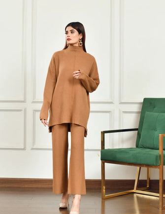 Hassal Autumn Winter 22 -Scarlett Two Piece Knit Set Camel