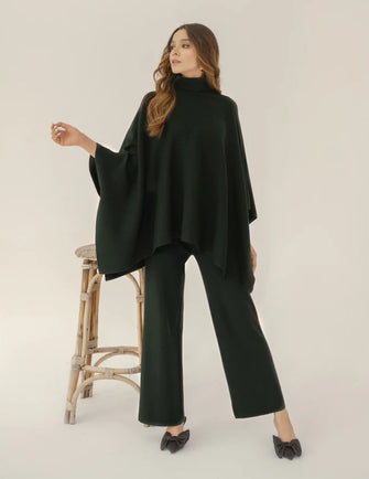 Hassal Autumn Winter 22 - Lily Knitted Cape Dark Green Separates